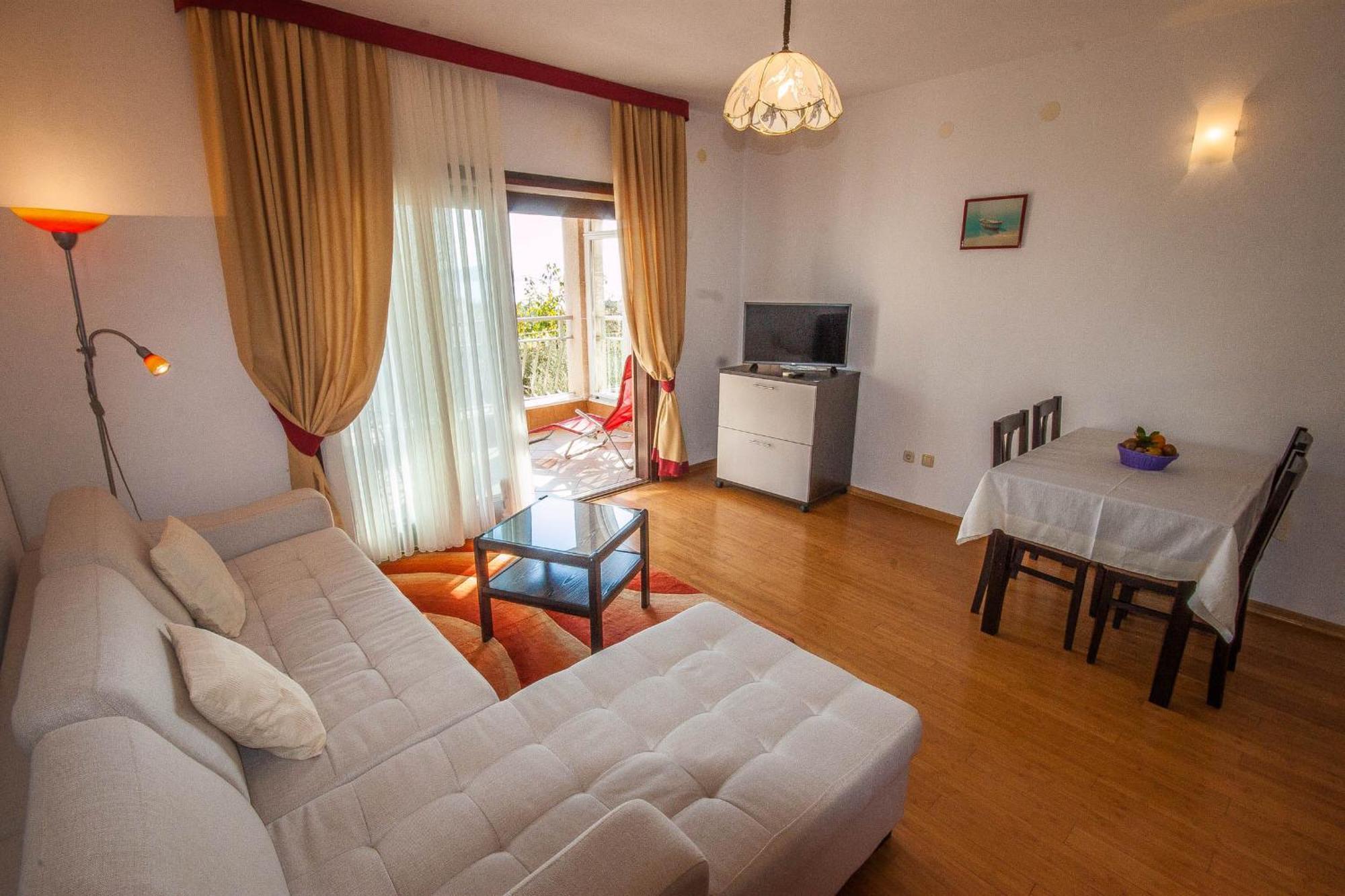 Apartments Rosanda Pakoštane Exterior foto
